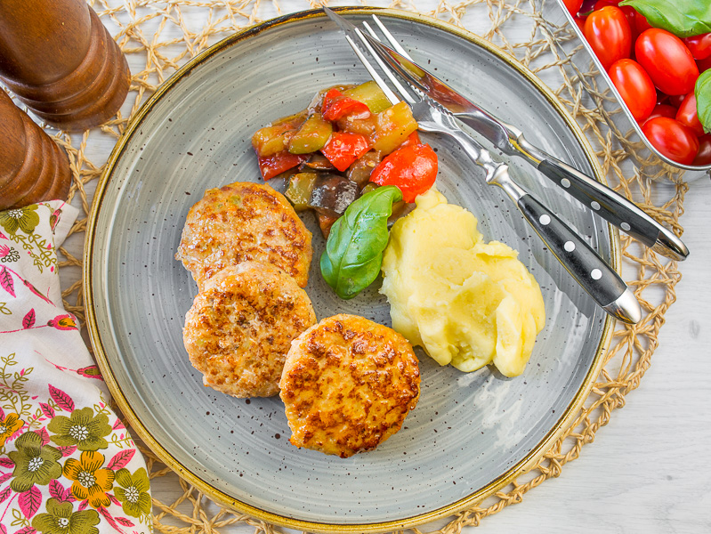 Лёгкое свиное, тушеное с овощами в сметане - рецепт с фотографиями - Patee. Рецепты